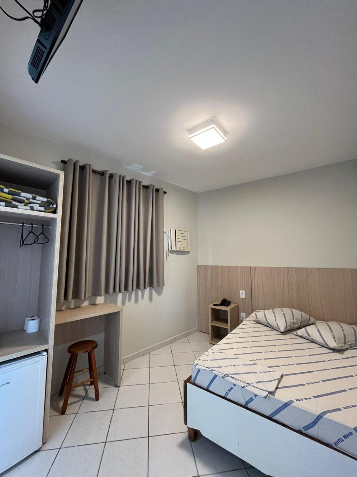Hotel Neon - próximo a 25 de março, Bom Retiro e Brás, á 2min do mirante Sampa SKY e pista de skate Anhangabaú São Paulo Exterior foto